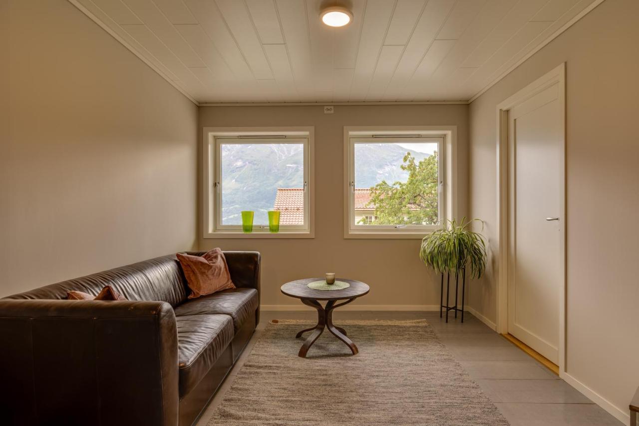 Flotunet - Jornhuset สตรีน ภายนอก รูปภาพ